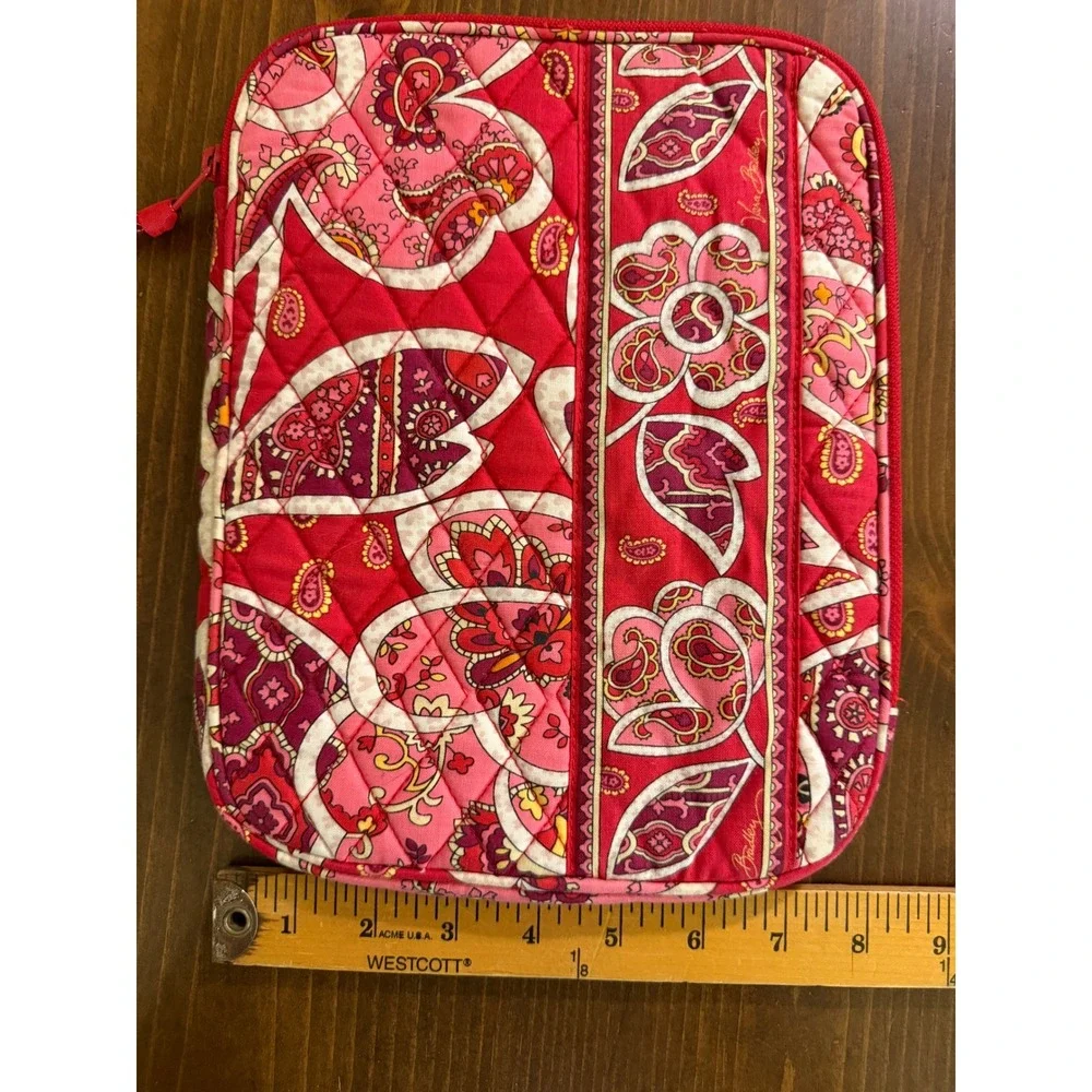 Vera Bradley Raspberry Fizz Quilted Tablet Sleeve Paisley Zip Case Pink Red